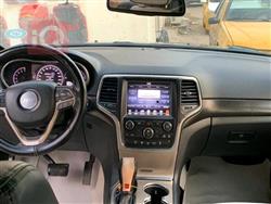 جیپ گراند شیرۆکی